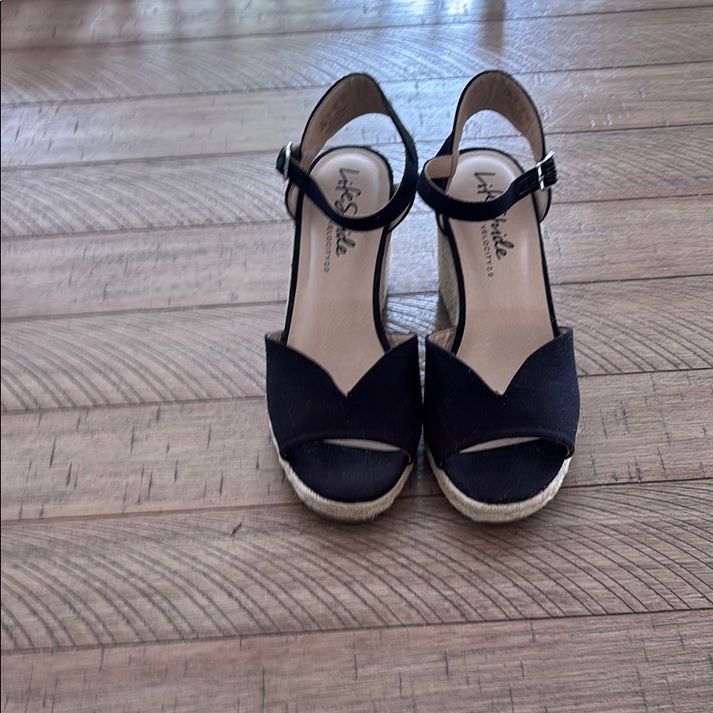 Life Stride Black Wedge Sandals